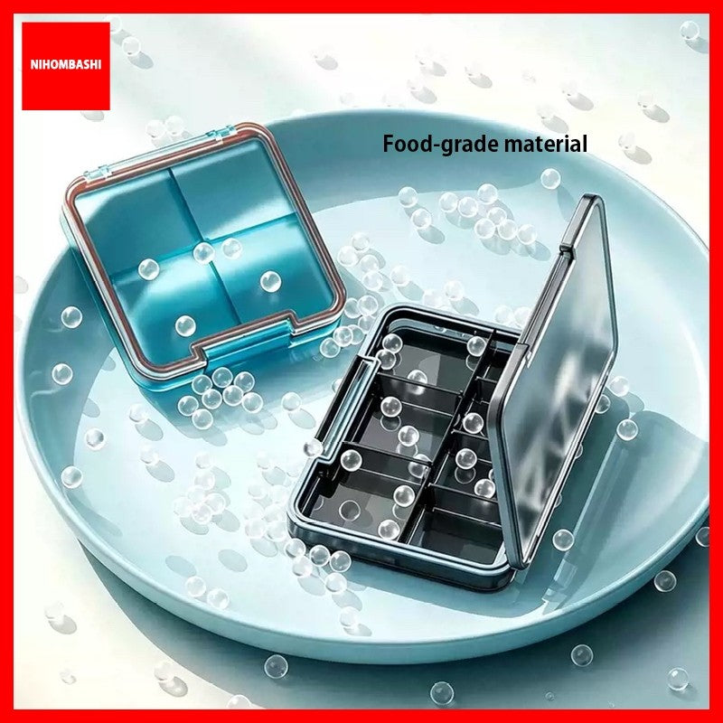Ultra Slim 1.6cm Medicine Pill Box Food Grade Transparent Portable 4/7 Compartments Weekly Pill Organizer with Silicone